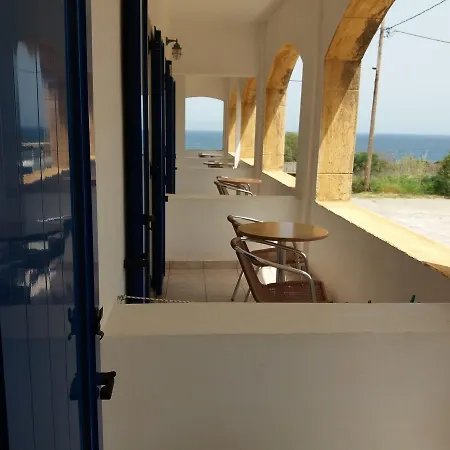 βενάρδος Agia Pelagia (Kythira)